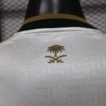 ⁦تشيرت منتخب السعودية الأحتياطي (خام لاعبين ماستر)⁩ - الصورة ⁦3⁩