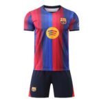 طقم برشلونة الأساسي لموسم 26/27